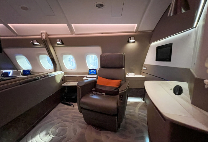 How Much Does a First-Class Suite on Singapore Airlines International Cost?