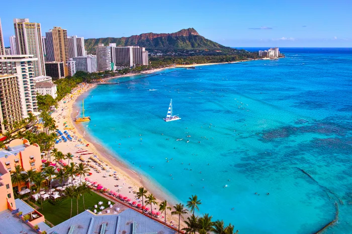  How much does a trip to Hawaii cost?